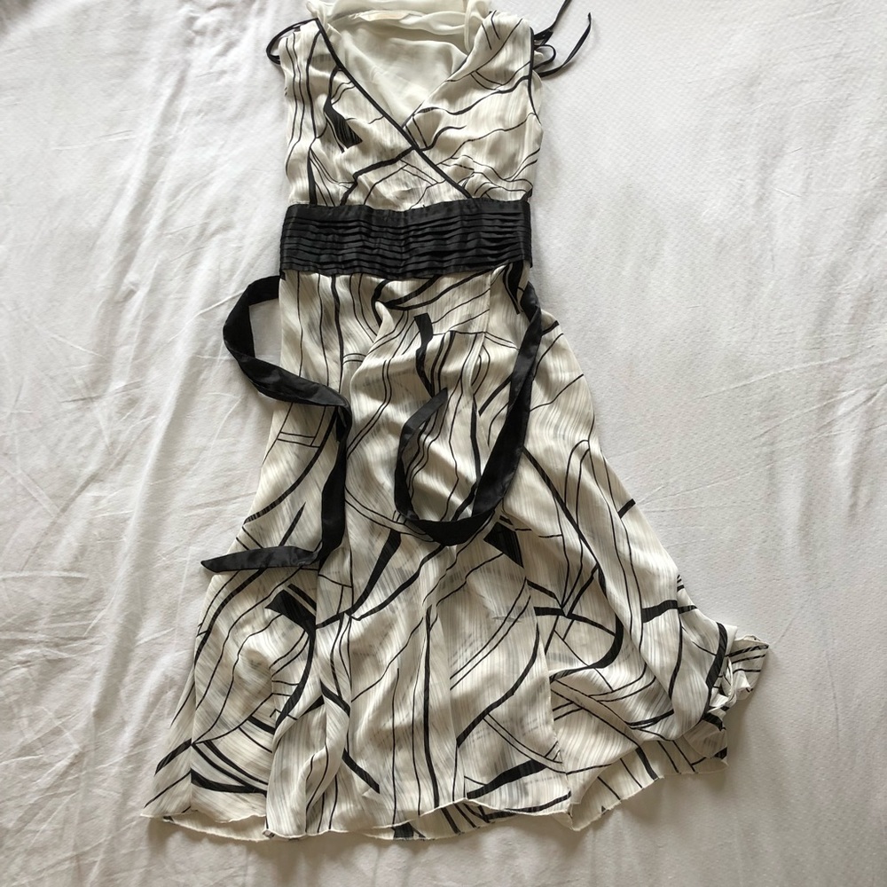 *SALE* v neck sheer wrap dress